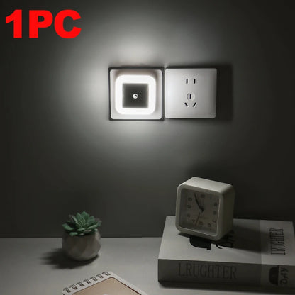 Veilleuse LED Murale avec Capteur Crépusculaire Automatique – Éclairage Nocturne Doux & Économique
